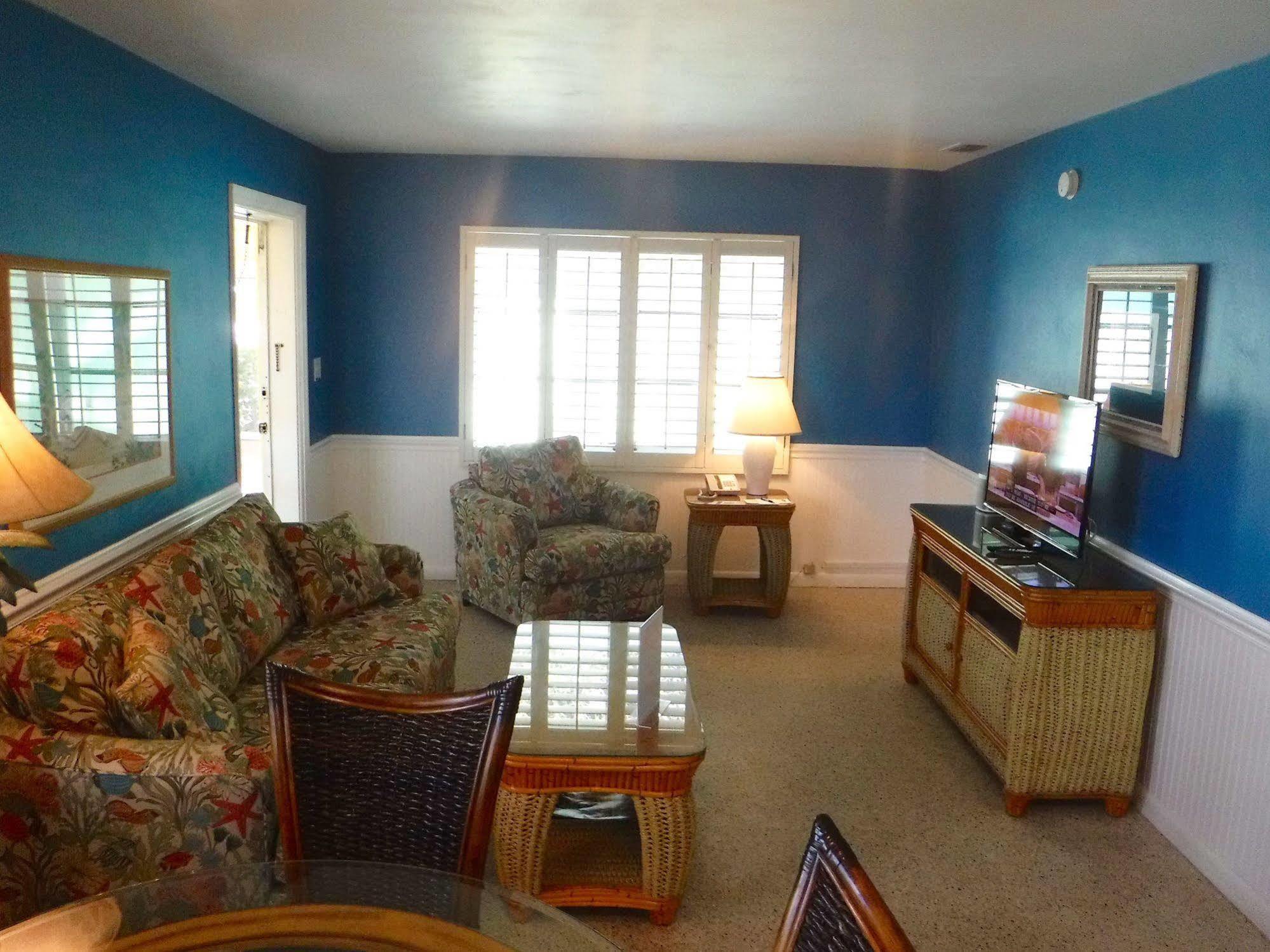 Waterside Inn On The Beach Sanibel Bagian luar foto