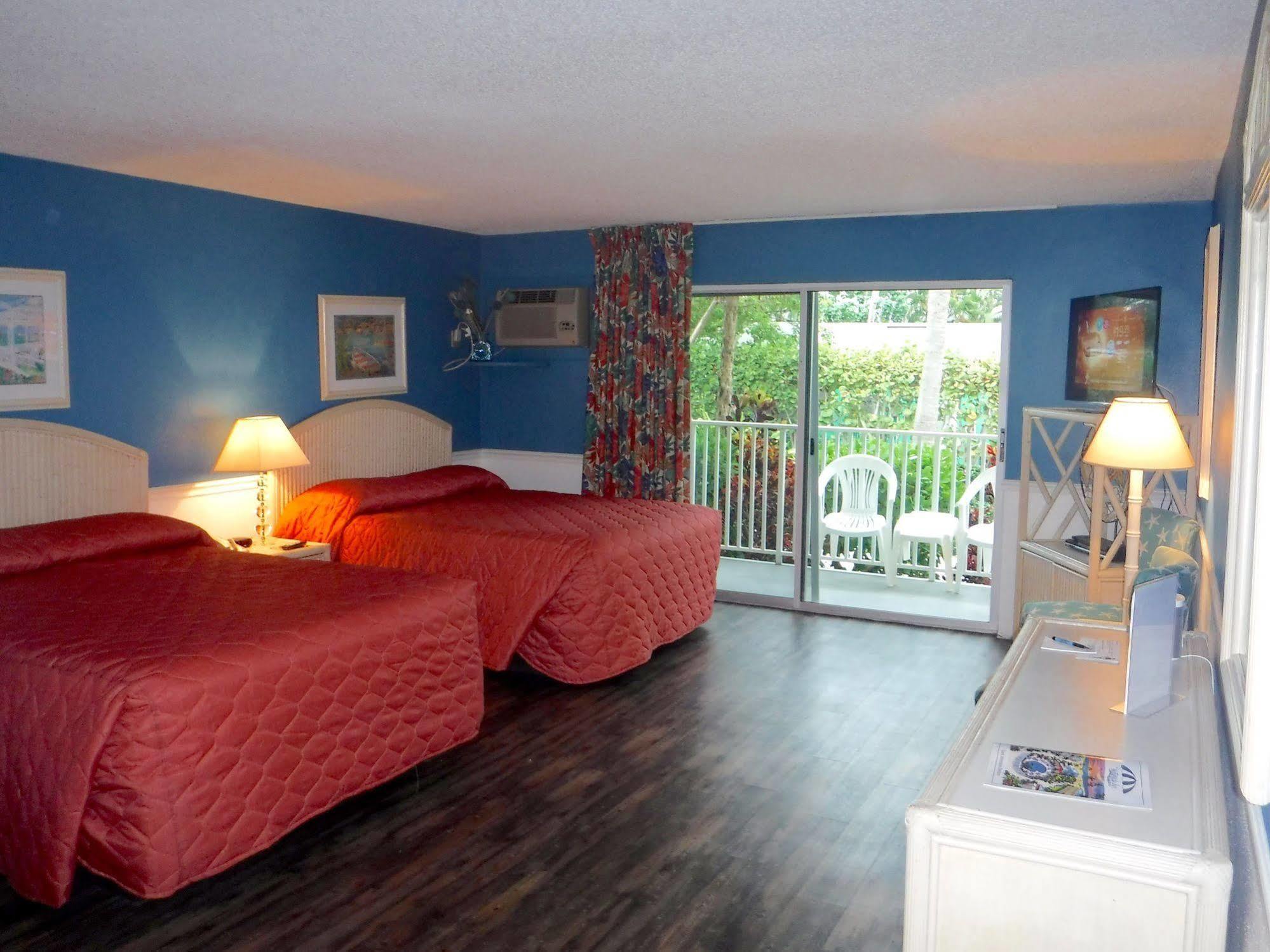 Waterside Inn On The Beach Sanibel Bagian luar foto