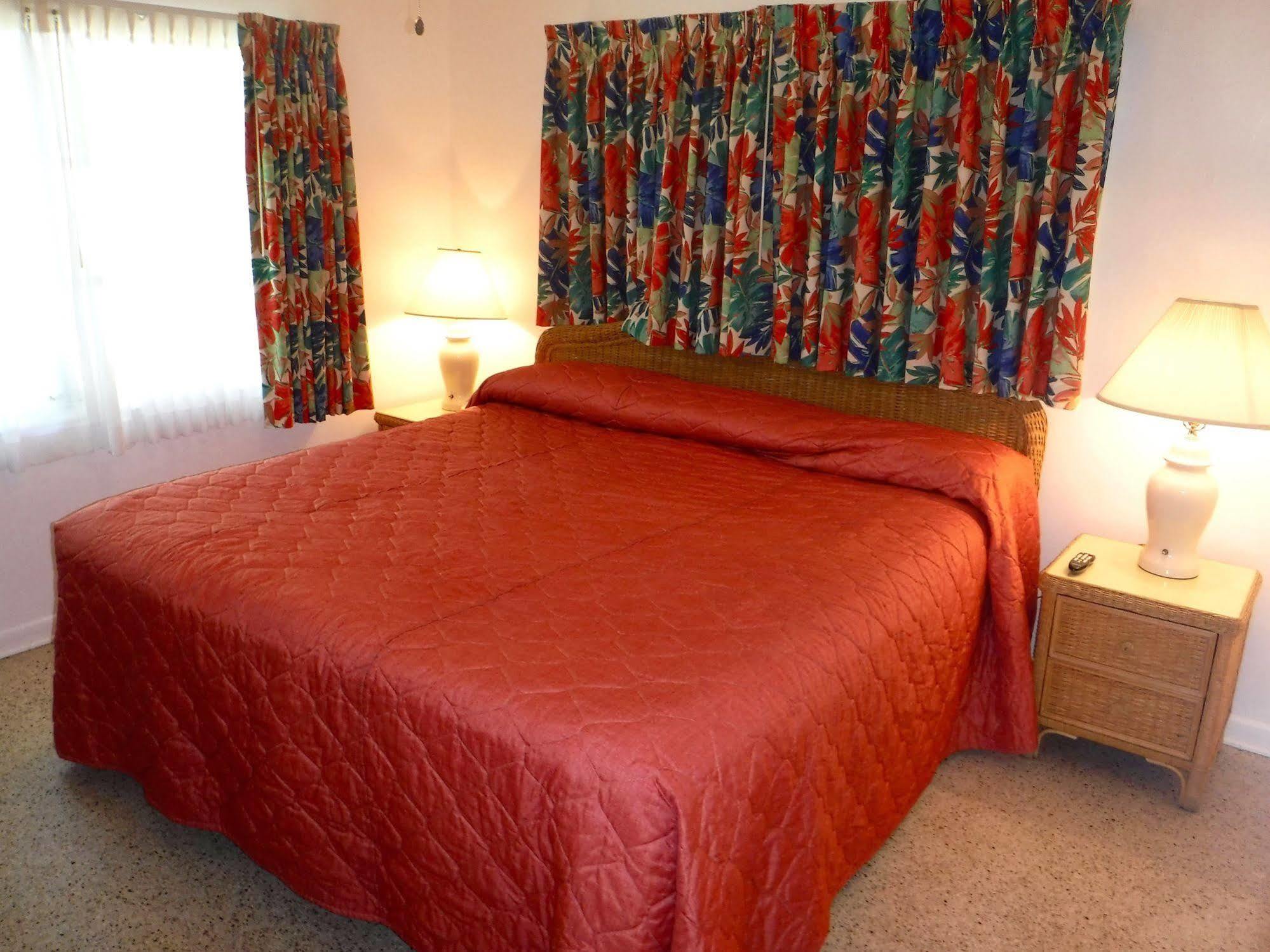Waterside Inn On The Beach Sanibel Bagian luar foto